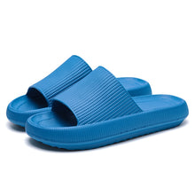 Carregar imagem no visualizador da galeria, FLIP FLOPS DE NUVENS | CONFORTÁVEL PARA BANHEIRO E CASA | RESPIRÁVEL/ANTISLIP