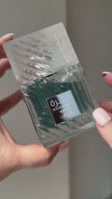 Carregar e reproduzir vídeo no visualizador da Galeria, PERFUME KHAMRAH WAHA 100ML (NOVEDAD)
