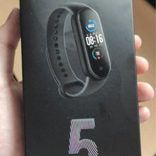 Cargar imagen en el visor de la galería, Reloj Xiaomi Mi Band 5 Global Version⎮Pantalla Táctil AMOLED⎮Bluetooth 5.0⎮Acuático 50m⎮Control Extra Desde APP

